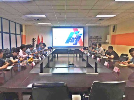 1-191015095250400-lp 中科院海岸带钻研所辅导专家一行到海颐软件调查